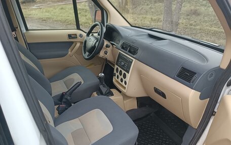 Ford Tourneo Connect I, 2007 год, 530 000 рублей, 17 фотография