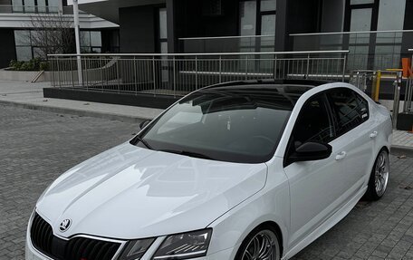 Skoda Octavia, 2018 год, 2 500 000 рублей, 14 фотография