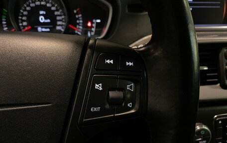 Volvo V40 Cross Country I, 2013 год, 1 500 000 рублей, 21 фотография