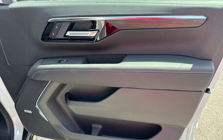 Chevrolet Tahoe IV, 2025 год, 14 176 297 рублей, 38 фотография