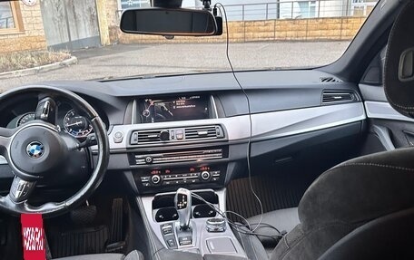 BMW 5 серия, 2016 год, 2 850 000 рублей, 10 фотография