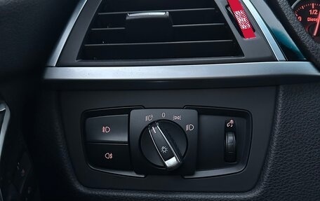 BMW 3 серия, 2016 год, 2 600 000 рублей, 14 фотография