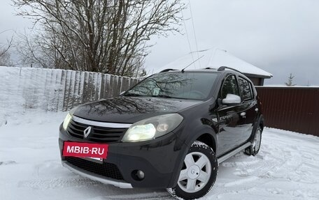 Renault Sandero I, 2012 год, 665 000 рублей, 2 фотография