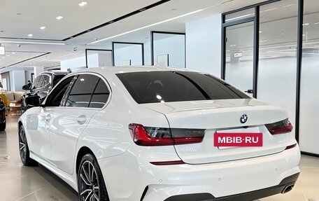 BMW 3 серия, 2022 год, 2 899 000 рублей, 6 фотография