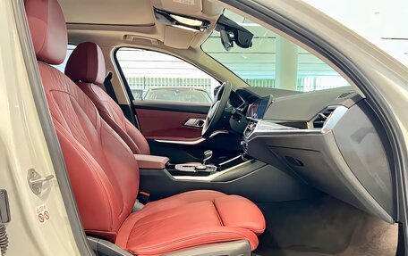 BMW 3 серия, 2022 год, 2 899 000 рублей, 9 фотография