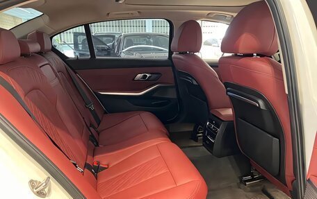 BMW 3 серия, 2022 год, 2 899 000 рублей, 16 фотография