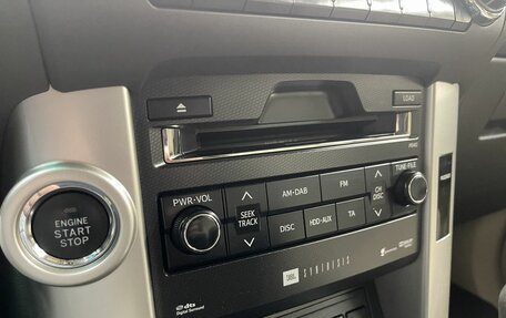 Toyota Land Cruiser Prado 150 рестайлинг 2, 2012 год, 2 835 000 рублей, 15 фотография