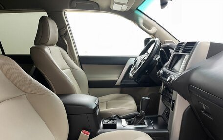 Toyota Land Cruiser Prado 150 рестайлинг 2, 2012 год, 2 835 000 рублей, 10 фотография