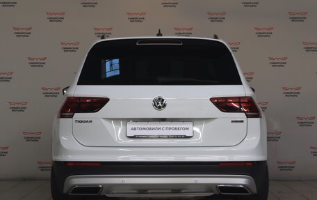 Volkswagen Tiguan II, 2019 год, 2 800 000 рублей, 6 фотография
