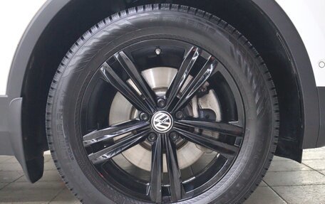 Volkswagen Tiguan II, 2019 год, 2 800 000 рублей, 11 фотография