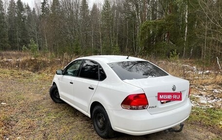 Volkswagen Polo VI (EU Market), 2013 год, 680 000 рублей, 2 фотография