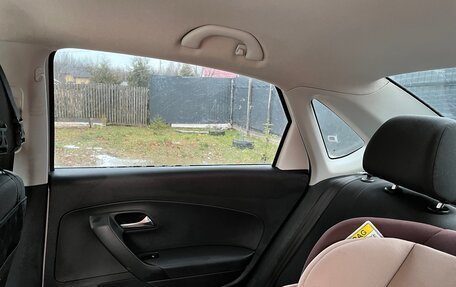 Volkswagen Polo VI (EU Market), 2013 год, 680 000 рублей, 23 фотография