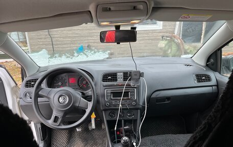 Volkswagen Polo VI (EU Market), 2013 год, 680 000 рублей, 25 фотография