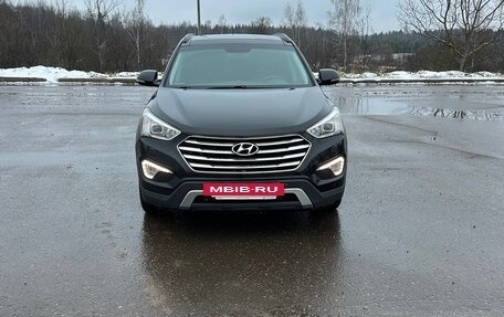 Hyundai Santa Fe III рестайлинг, 2015 год, 1 985 000 рублей, 2 фотография