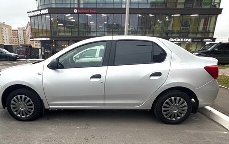 Renault Logan II, 2015 год, 570 000 рублей, 2 фотография