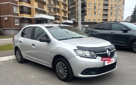 Renault Logan II, 2015 год, 570 000 рублей, 7 фотография