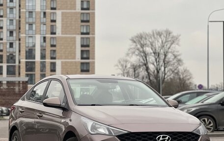 Hyundai Solaris II рестайлинг, 2020 год, 1 450 000 рублей, 2 фотография