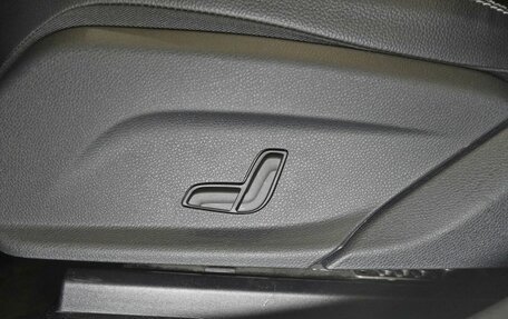 Mercedes-Benz GLC, 2020 год, 3 250 000 рублей, 15 фотография