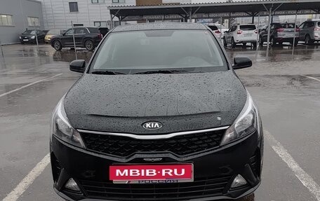 KIA Rio IV, 2021 год, 1 790 000 рублей, 1 фотография