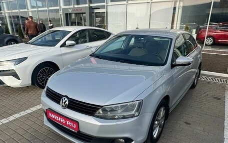 Volkswagen Jetta VI, 2013 год, 990 000 рублей, 1 фотография