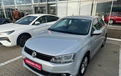 Volkswagen Jetta VI, 2013 год, 990 000 рублей, 1 фотография