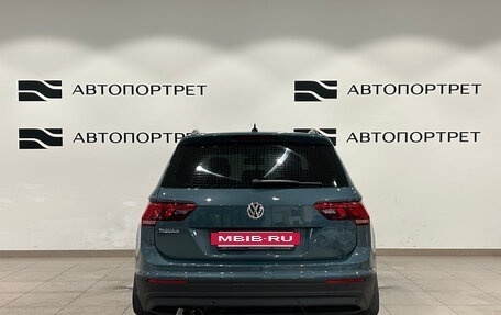 Volkswagen Tiguan II, 2020 год, 1 999 000 рублей, 4 фотография