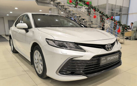 Toyota Camry, 2021 год, 3 050 000 рублей, 3 фотография