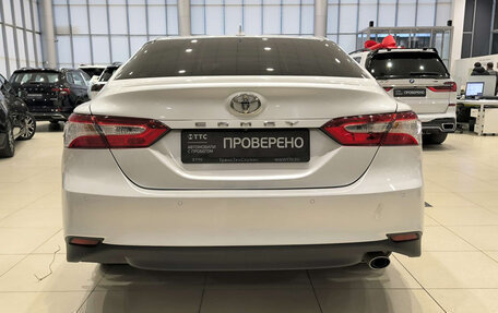 Toyota Camry, 2021 год, 3 050 000 рублей, 6 фотография