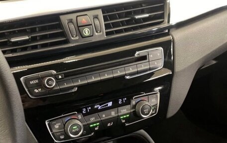 BMW X1, 2018 год, 2 000 000 рублей, 10 фотография