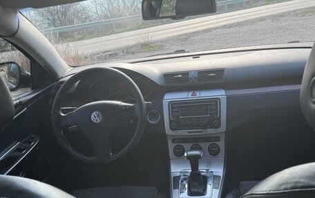 Volkswagen Passat B6, 2006 год, 1 100 000 рублей, 9 фотография