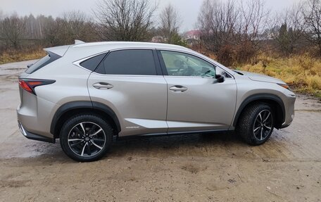 Lexus NX I, 2018 год, 4 000 000 рублей, 5 фотография