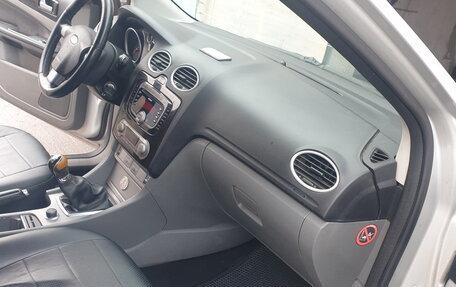 Ford Focus II рестайлинг, 2010 год, 530 000 рублей, 5 фотография