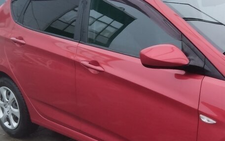 Hyundai Solaris II рестайлинг, 2011 год, 669 000 рублей, 3 фотография