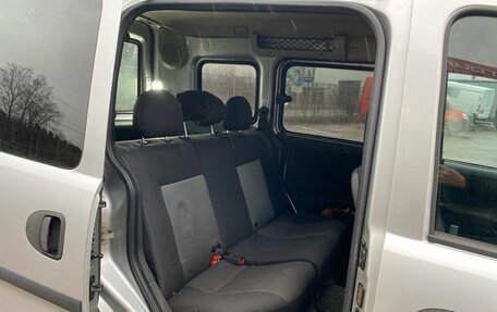 Opel Combo C, 2009 год, 575 000 рублей, 10 фотография