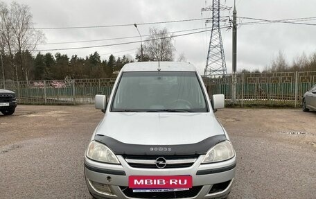Opel Combo C, 2009 год, 575 000 рублей, 3 фотография