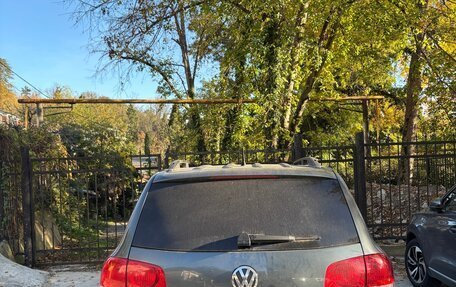 Volkswagen Touareg III, 2005 год, 580 000 рублей, 3 фотография