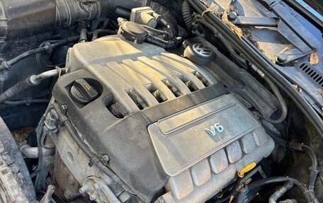 Volkswagen Touareg III, 2005 год, 580 000 рублей, 17 фотография