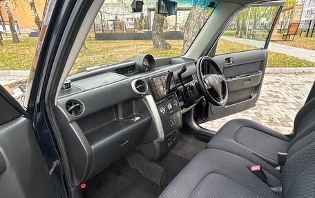 Toyota bB I рестайлинг, 2005 год, 550 000 рублей, 14 фотография