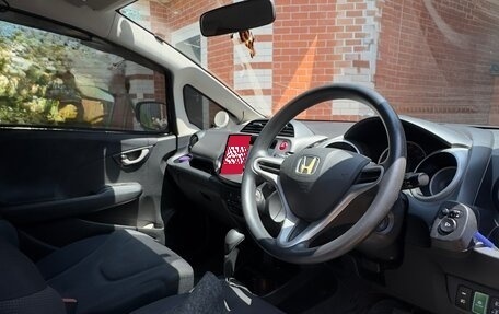 Honda Fit III, 2013 год, 770 000 рублей, 5 фотография