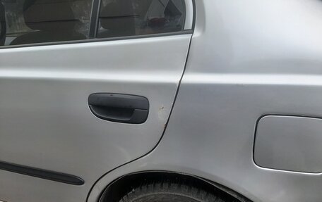 Hyundai Accent II, 2004 год, 320 000 рублей, 18 фотография