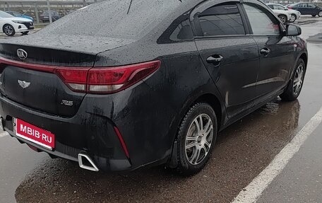 KIA Rio IV, 2021 год, 1 790 000 рублей, 5 фотография