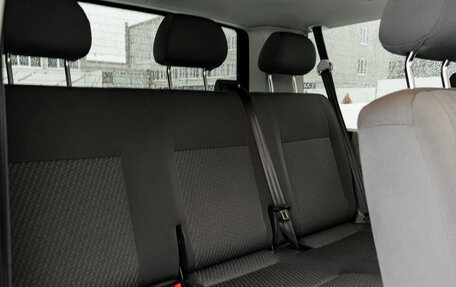 Volkswagen Caravelle T5, 2013 год, 2 030 000 рублей, 22 фотография