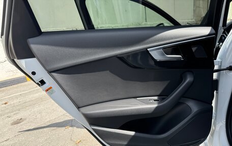 Audi A4, 2021 год, 4 600 000 рублей, 8 фотография