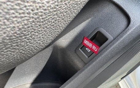 Audi A4, 2021 год, 4 600 000 рублей, 10 фотография