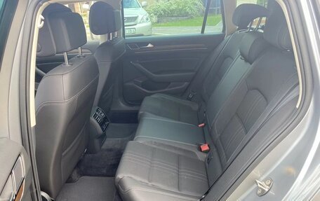 Volkswagen Passat B8 рестайлинг, 2018 год, 2 590 000 рублей, 3 фотография