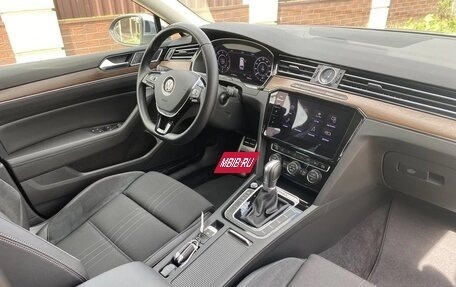 Volkswagen Passat B8 рестайлинг, 2018 год, 2 590 000 рублей, 12 фотография