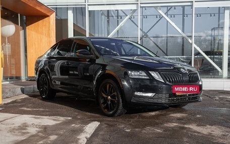 Skoda Octavia, 2018 год, 1 698 000 рублей, 8 фотография