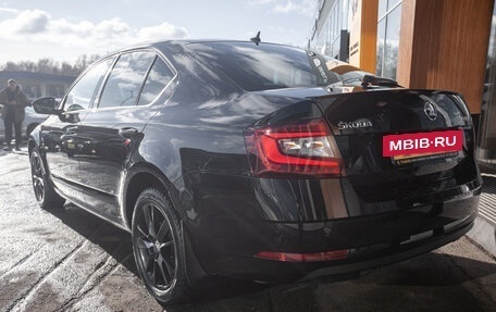 Skoda Octavia, 2018 год, 1 698 000 рублей, 5 фотография