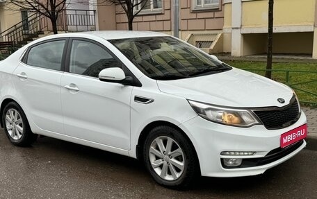 KIA Rio III рестайлинг, 2016 год, 1 100 000 рублей, 1 фотография