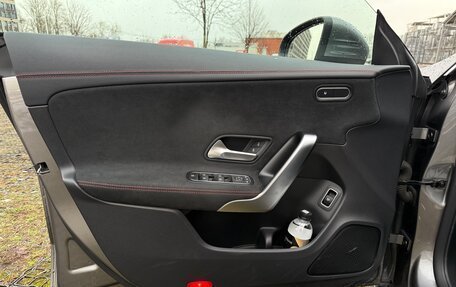 Mercedes-Benz CLA, 2020 год, 3 190 000 рублей, 20 фотография